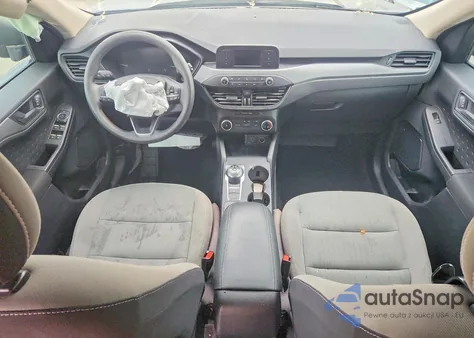 2020 Ford Escape S z USA, uszkodzony, nr VIN 1FMCU0F60LUB41172